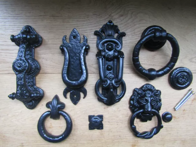 Rustic cast iron vintage retro old victorian style door knocker decorative