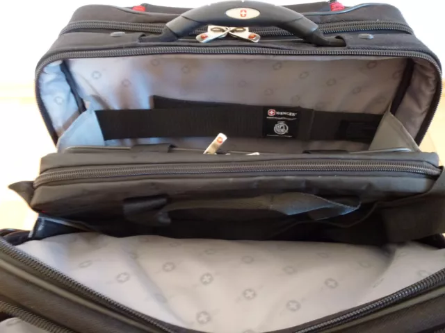 Wenger Buisness Trolley Neu mit Laptoptasche Reisekoffer Tasche Koffer