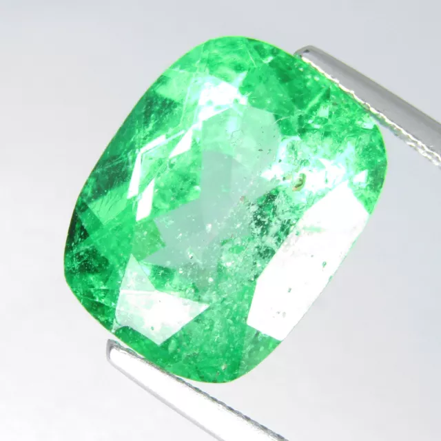 9.30Cts Excellent Natural Green Color beryl Cushion Shape Loose Gemstone