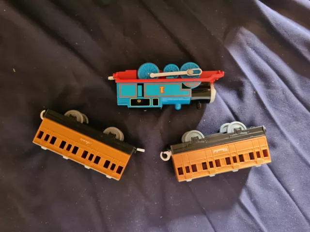 TOMY/TOMICA THOMAS THE TANK ENGINE TOY TRAIN Thomas, Annie & Clarabel