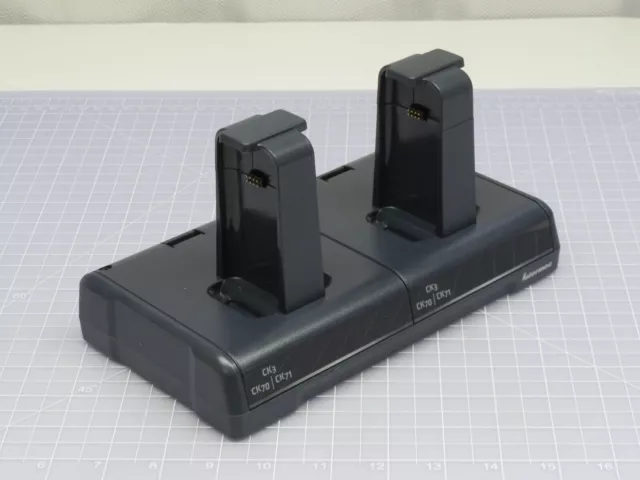 Intermec 1002UU02 705-599-003 CK70/CK71 Dual Dock Battery Charger 12 VDC 4A T186