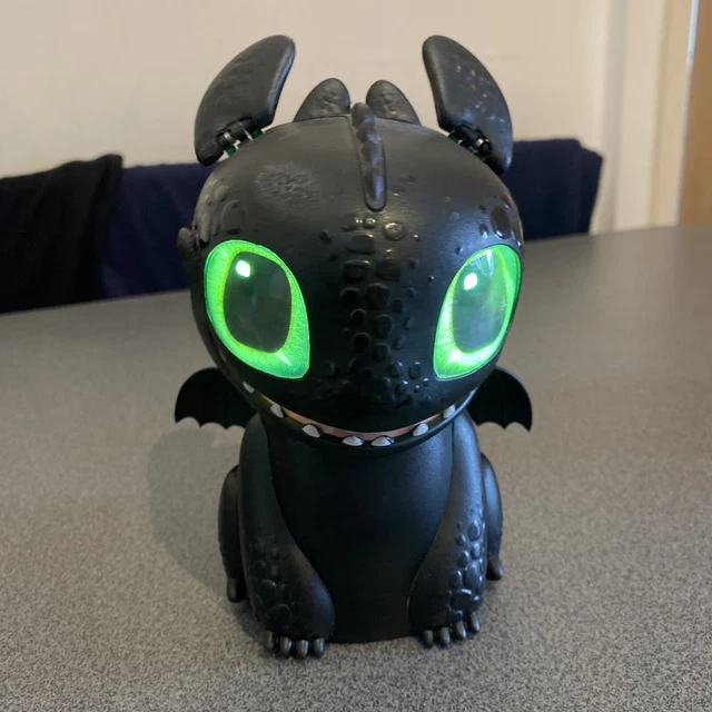 HOW TO TRAIN Your Dragon Toothless Electronic Interactive Toy Lights