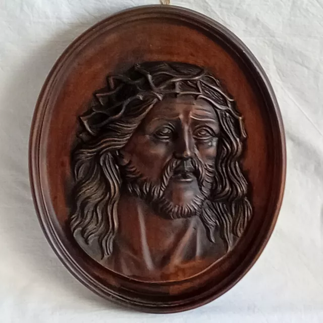 Quadro ovale in legno con volto di Cristo scolpito cm 40 x 31 vintage Gesù