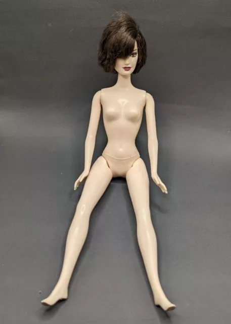 Twilight Saga Doll ALICE Cullen Vampire Mattel Rooted Brown Hair
