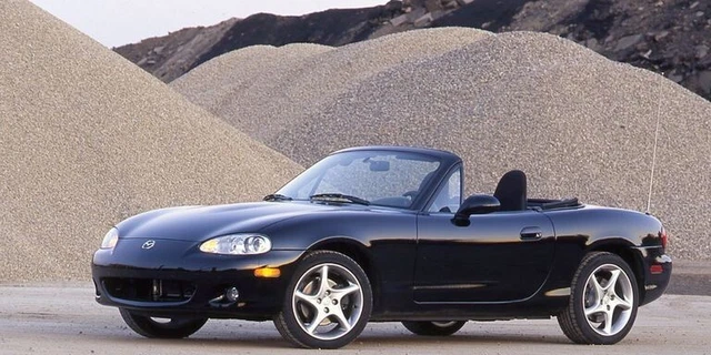Mazda MX-5 Self Drive Hire Wedding Prom Car Rental Wiltshire Hampshire
