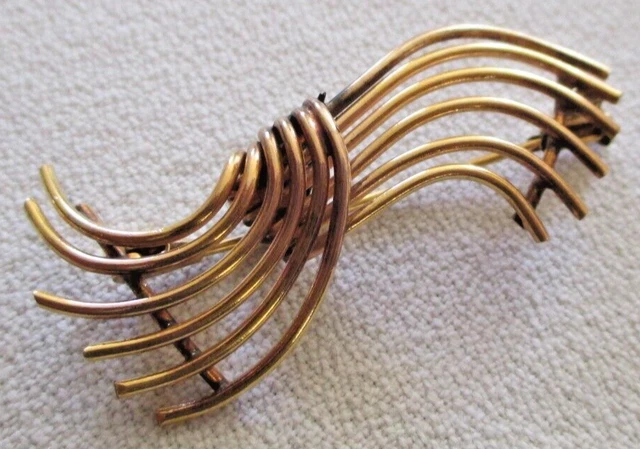 Broche Vintage Plaqué Or - Motif BEBE Gravé - Fermoir à Pompe - Années Anciennes
