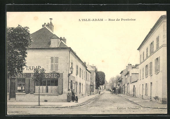 CPA L´Isle-Adam, Rue de Pontoise, vue de la rue