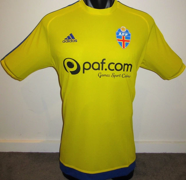 Adidas t shirt 10 euro cheap