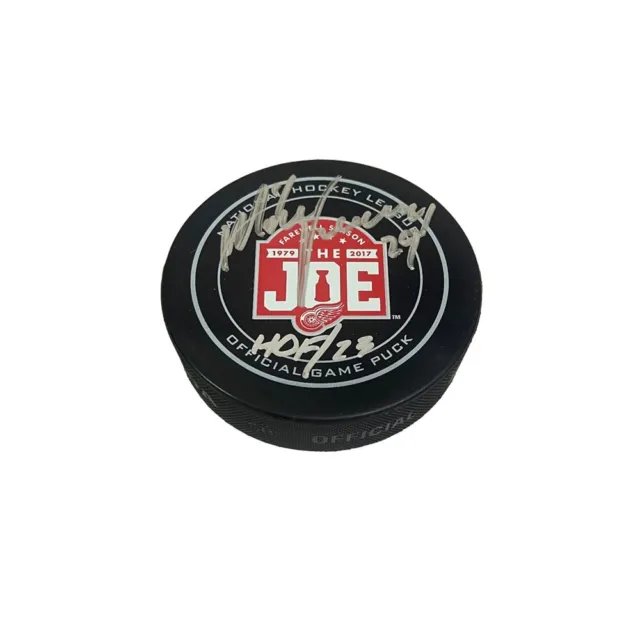 MIKE VERNON Signed Detroit Red Wings Farewell The Joe Official Game Puck - HOF23