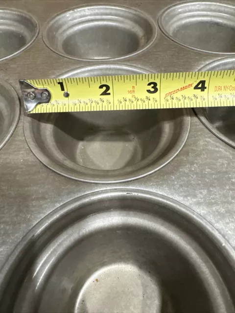 Chicago metallic 355F Half sheet muffin pan with lip lot of 8
