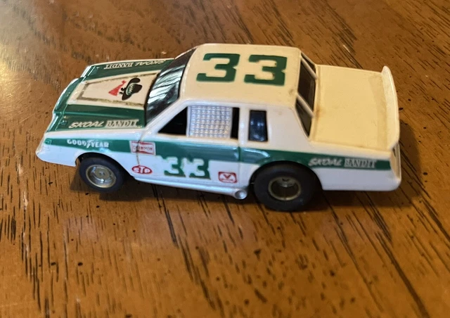 Vintage 1984 Tyco Slot Car #8964 Skoal Bandit Stock Car RARE & NICE! Vintage 1984 Tyco Slot Car #8964 Skoal Bandit Stock Car RARE & NICE!