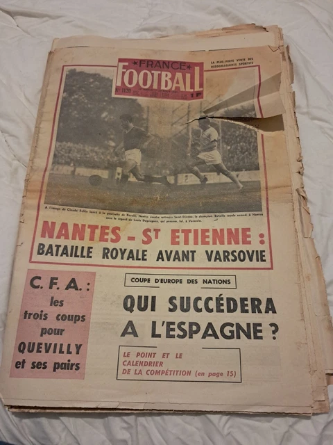 France Football N°1276 – 1970 – Spécial Coupe D'Europe – Cagliari Vs St-Etienne – Riva – Très Bon État