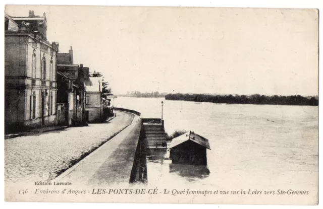 CPA 49 - Les PONTS DE CE (Maine et Loire) - Le Quai Jemmapes et vue sur la Loire