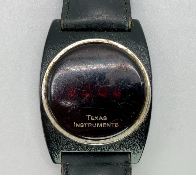 LOT DE DEUX montres vintage LED Texas Instrument 500 et