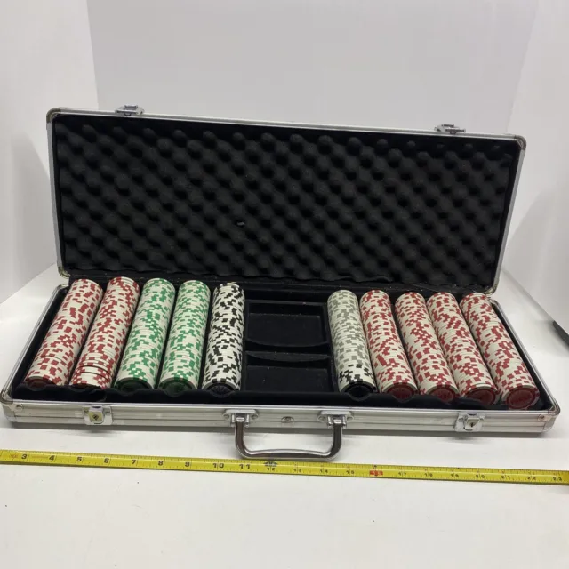 World Tavern Champion Edition Poker chip set 500 pieces Case Game