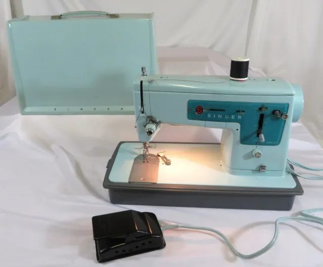 Máquina de coser eléctrica vintage década de 1960 Singer modelo 347 con pedal y estuche