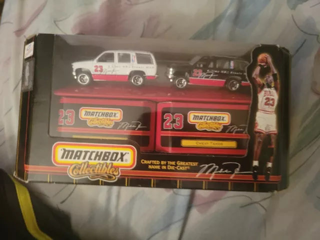 1999 Matchbox Michael Jordan SEALED Die-Cast Metal Chevy Tahoe 2-pack NIB Bulls