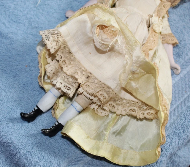 ANTIQUE~10" Doll~German~Porcelain Bisque~All Original~KESTNER GIBSON GIRL~BEAUTY 23