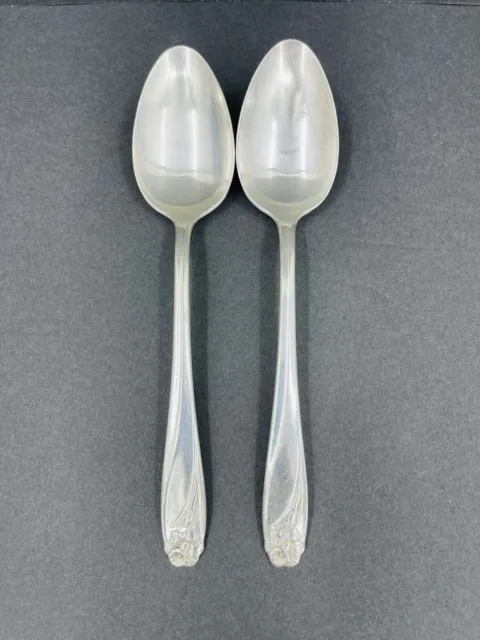 1847 Rogers Bros DAFFODIL 8.5” Serving Spoon (IS Plate) 1950s Flatware SET OF 2