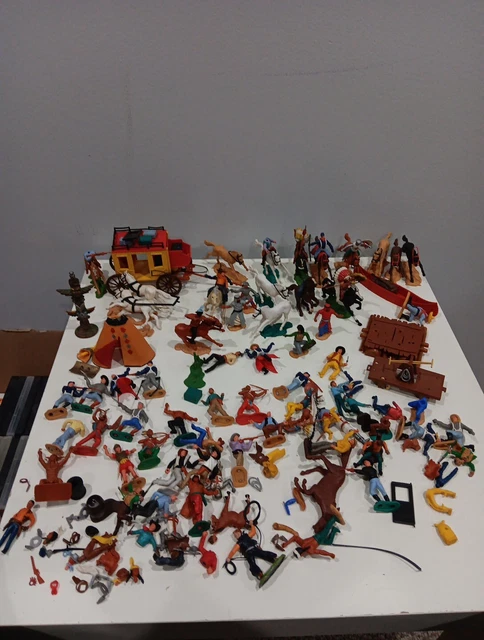 Lot De Figurines Anciennes Cow-boys Et Indiens TIMPO TOYS Et Autres - Collection