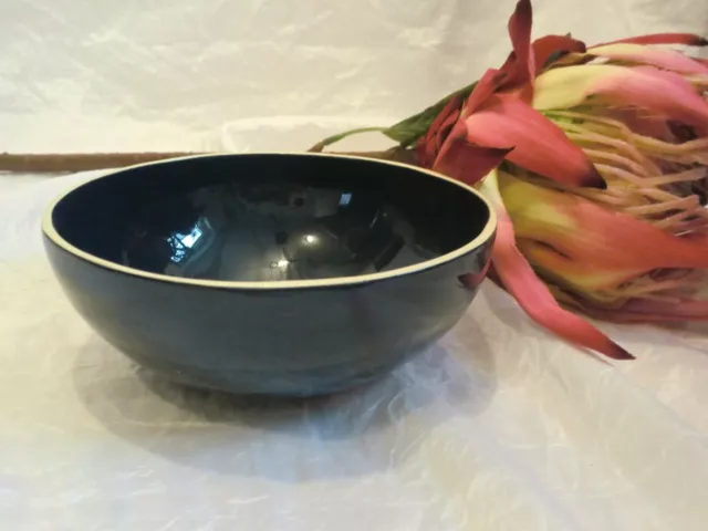Exklusive Bowl NIMES, aus Kokosnussschale dunkelgrau lackiert, Schalen