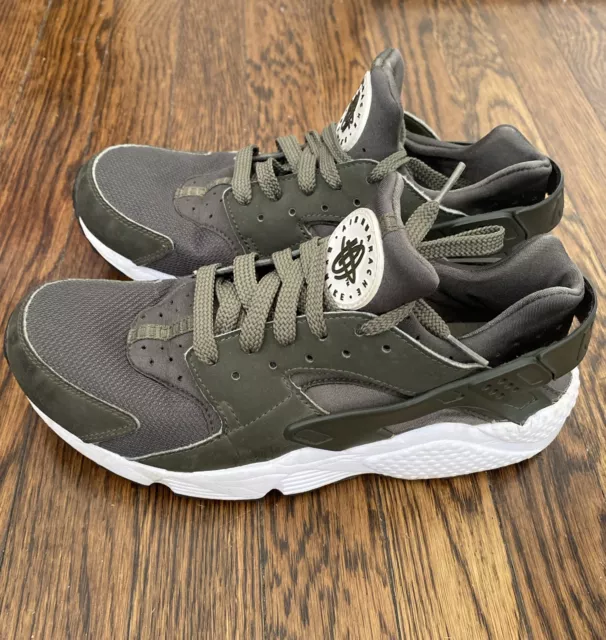 Nike Air Huarache Run Womens Size 9 Army Green Athletic Shoes Sneakers
