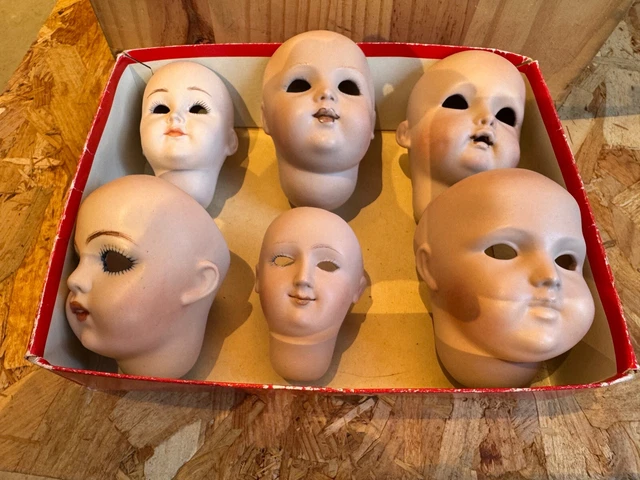 TÊTE DE POUPÉE ancienne en porcelaine . EUR 25,00 - FR