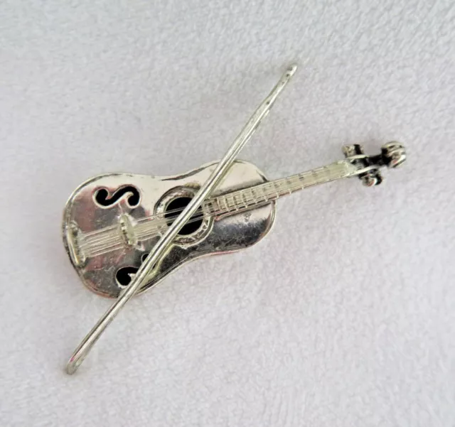 European 800 Solid Silver Cello / Base Instrument with a Bow Figurine