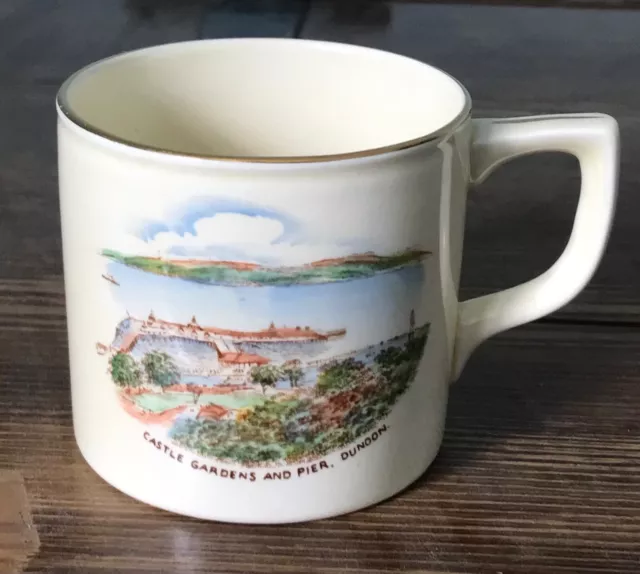 Vintage Mug Crown Devon Fieldings Dunoon good condition 6.5cm high