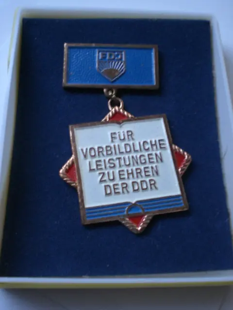 DDR Abzeichen Medaille, Orden - FDJ Für vorbildliche Leistungen zu Ehren der DDR