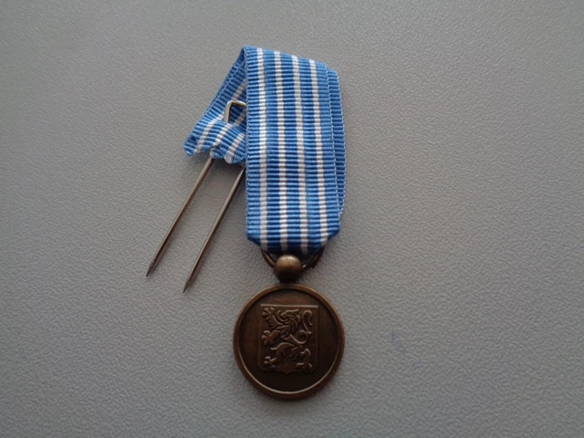 (A25-8) Miniature medal Military Merits  Belgien Original Miniatur-Orden