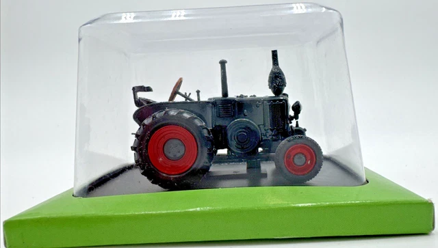 Tracteur Miniature Lanz Bulldog 1938 Au 1/43 - Modèle Collector Universal Hobbies