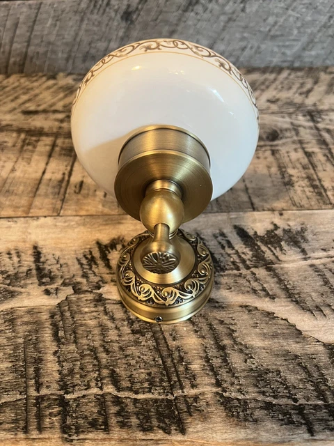 Antique Brass Wall Mounted Bathroom Single Ceramic Soap Dish Storage Holder