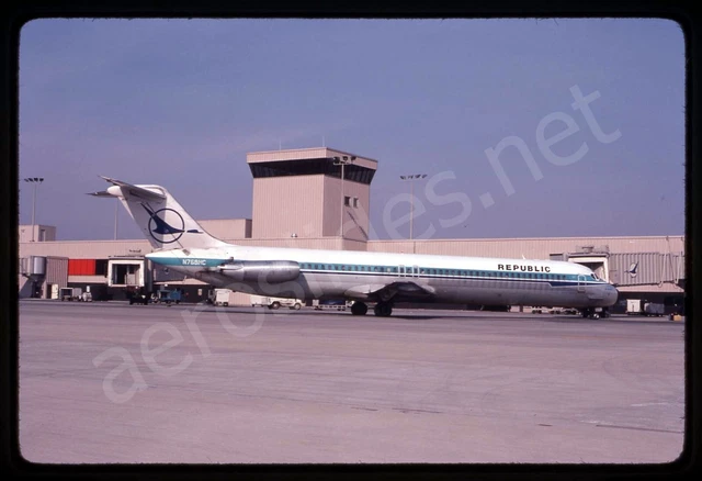 Republic Douglas DC-9-51 N768NC Mar 81 Kodachrome Aircraft Slide/Dia