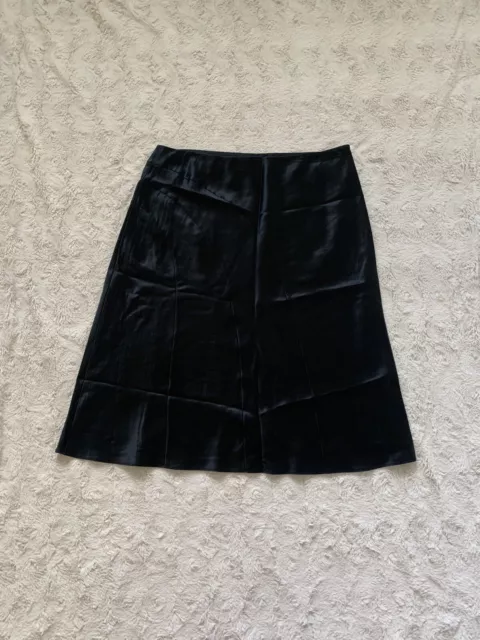 Neiman Marcus Exclusive Classy Black Silk Midi Skirt