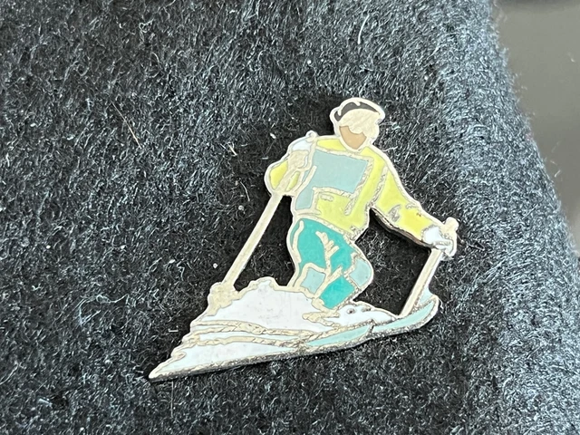 PIN'S STATION DE ski / les 2 Alpes - club des sports EUR 7,00