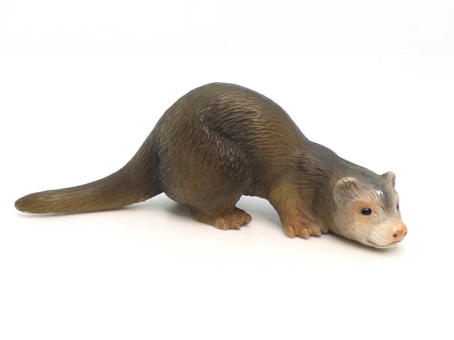 Schleich Ferret 2005 Animal Figure Figurine 14418