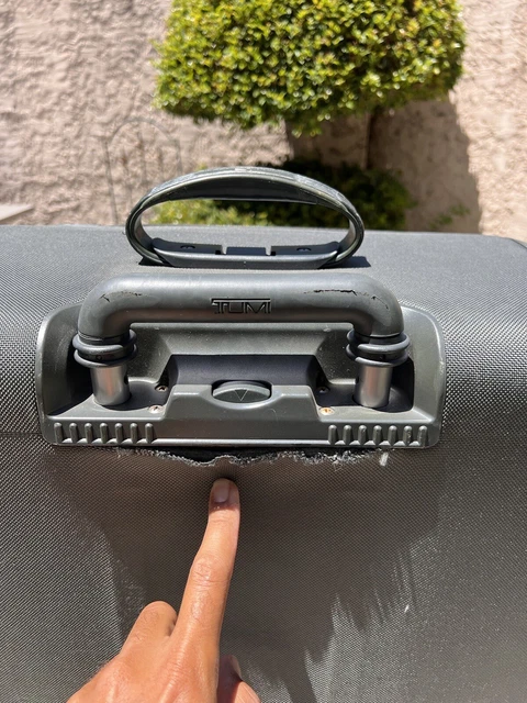 tumi alpha olive green nylon upright rolling large 24” suitcase 2244m3 2