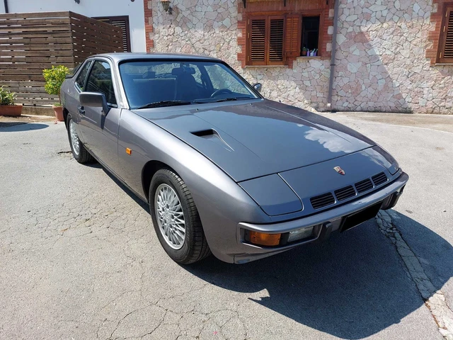 Porsche 924 Turbo 1981 - 177 cv