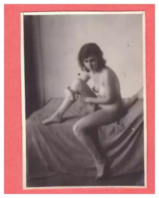 Foto Junge hübsche Frau Nude Kunstgewerbeschule Stuttgart 1931 sitzend (2)