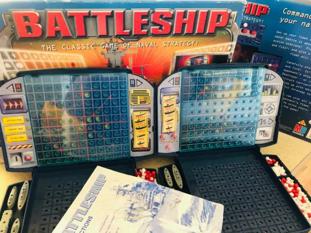 Retro Milton Bradley Battleship Game 2000 Complete