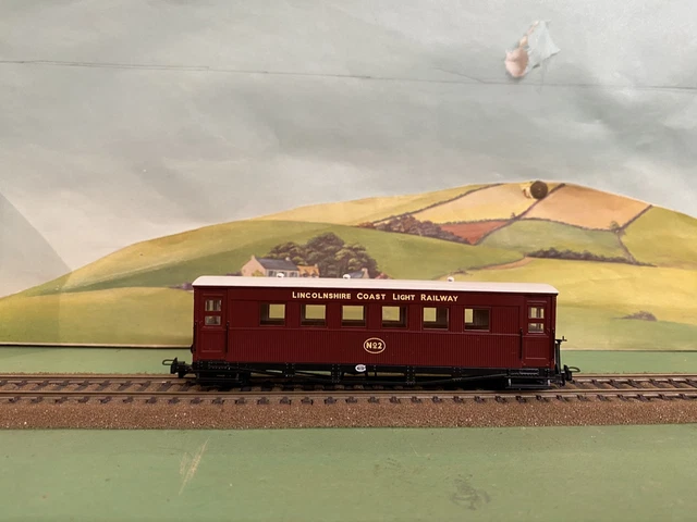 BACHMANN OO9 NARROW Gauge 394-028 Gloucester Bogie Coach .REDUCED PRICE ...
