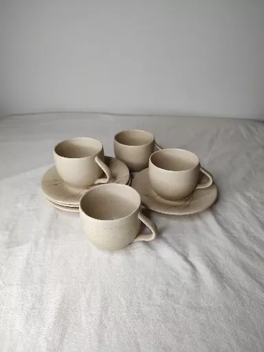 Pottery Barn Willow Tan Stoneware Coffee Tea Cups Mugs & Saucers, Set of 4