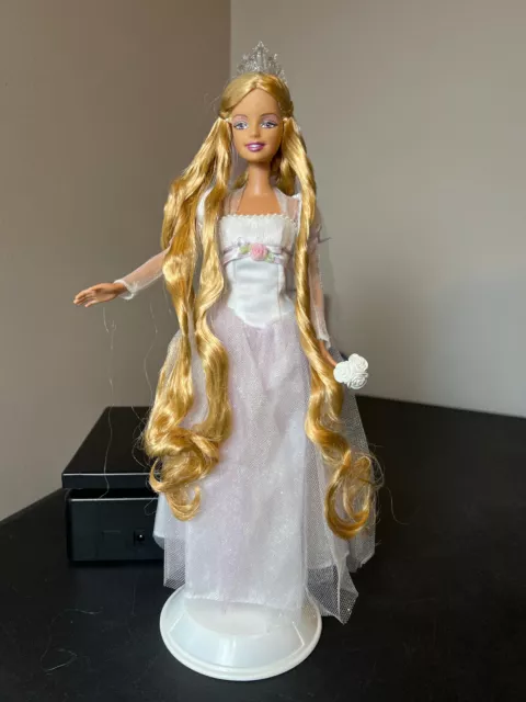 2005 Barbie as Rapunzel Wedding Bride Doll- Light Up Crown