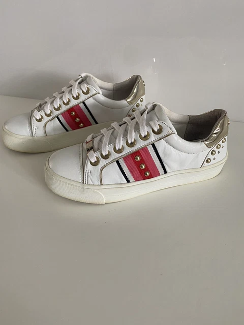 Carvela lax trainers outlet