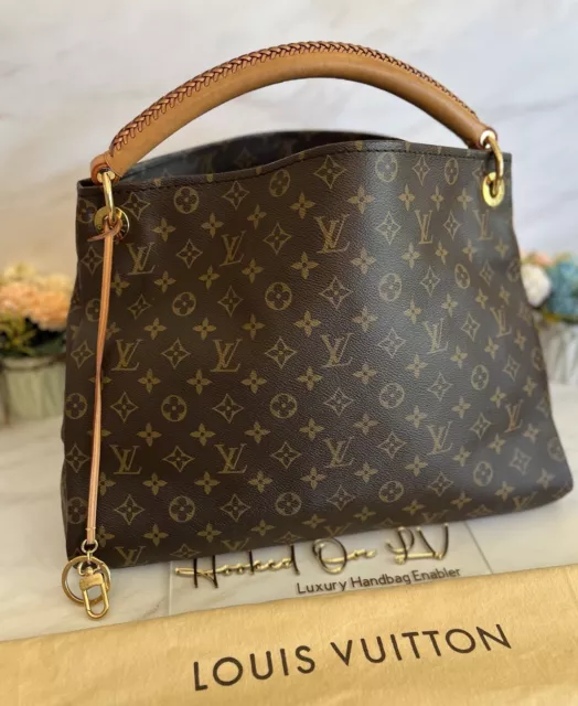 Authentic Louis Vuitton Artsy MM Monogram Canvas Hobo Shoulder Handbag Purse Bag