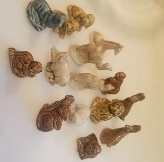 15 Vintage Red Rose Tea Wade Whimsies Figurines