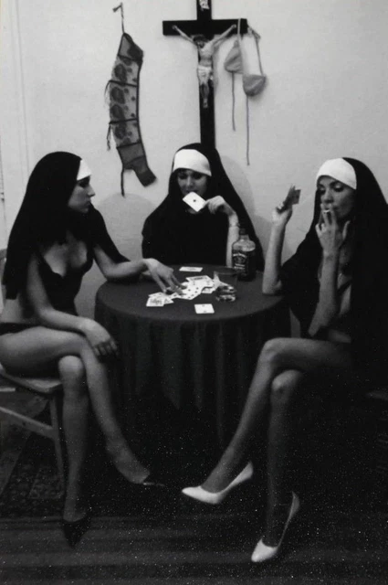 Vintage Strip Poker Nuns Photo 240b Oddleys Strange & Bizarre