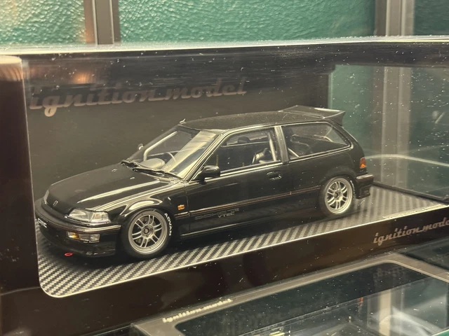 Honda Civic SiR (EF9) Blanche – Ignition Model 1/18 – Résine – IG3126
