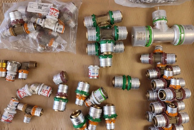 Lot De Raccords Multicouches Génériques – Neufs – Résistants à La Corrosion